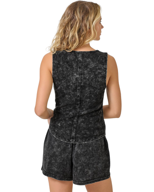 Black raw edge tank