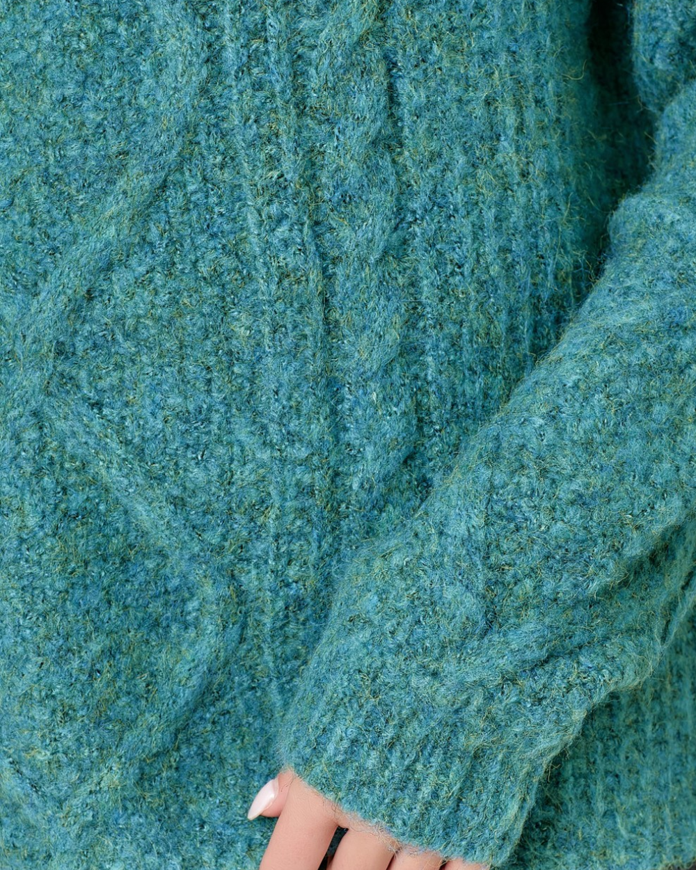 Cable Knit Sweater - 2 Colors