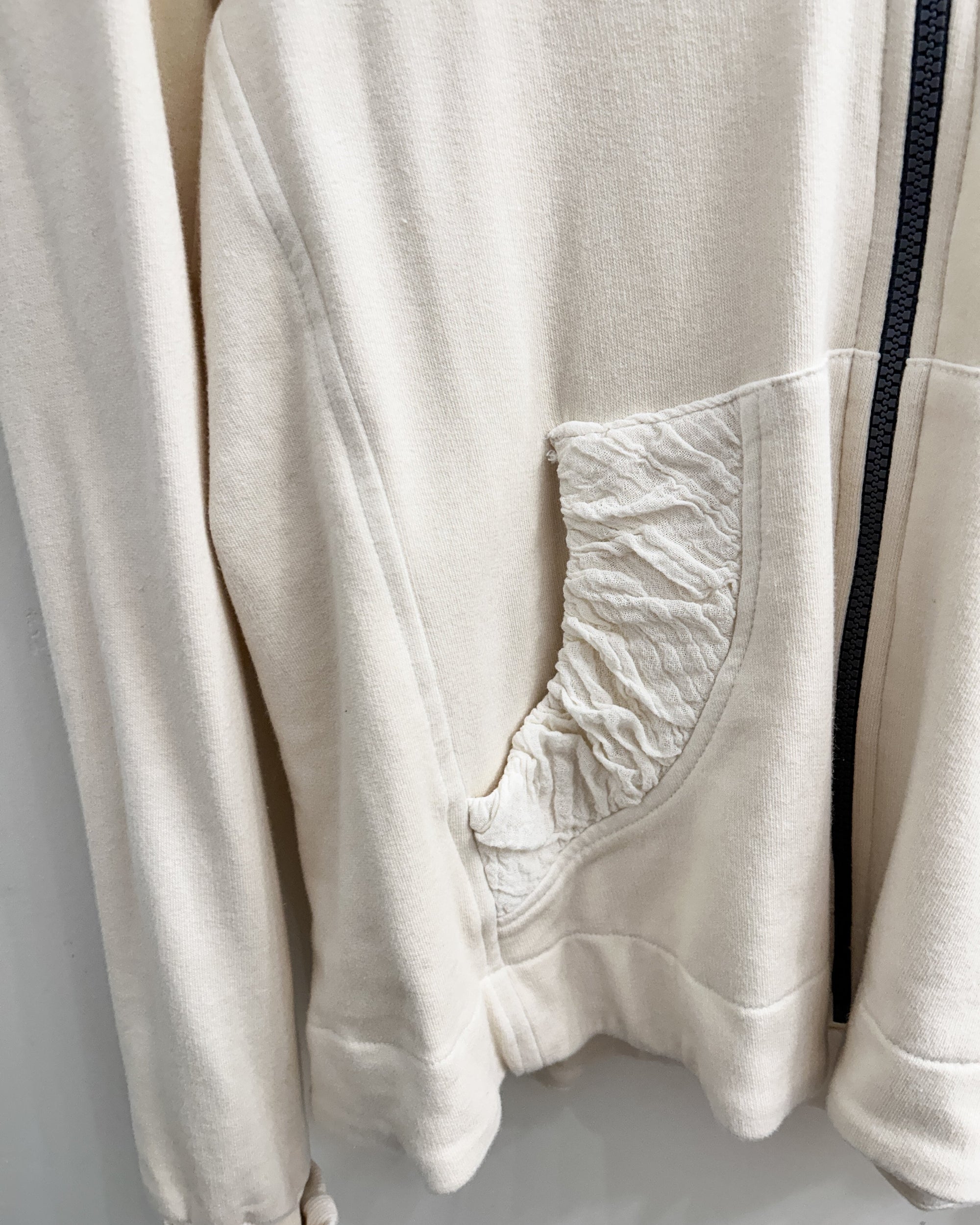 cream zip up hoodie