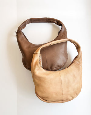 leather travel purse