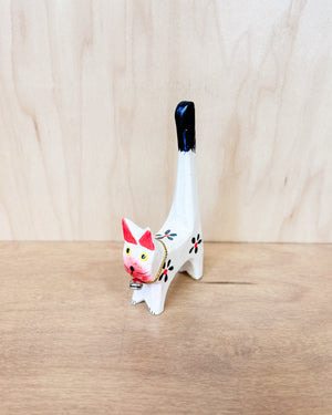 white cat ring holder