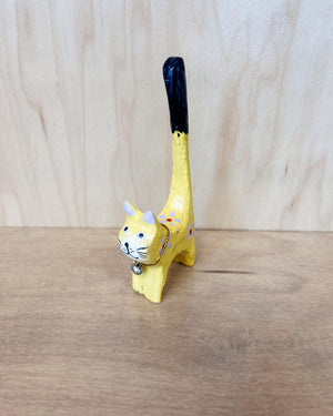 yellow cat ring holder