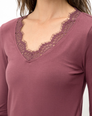 lace top maroon