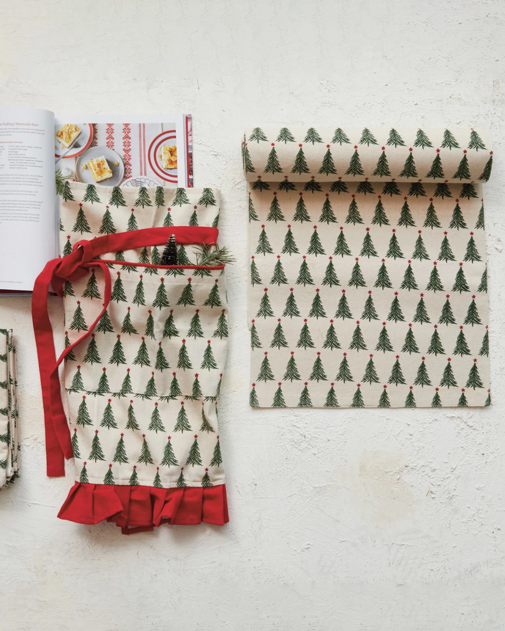 holiday tree table runner